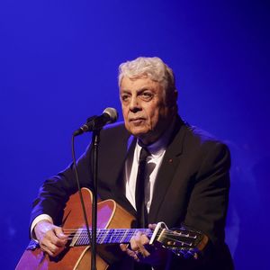 Enrico Macias a enflammé la scène du Dôme de Paris, Palais des Sports, à l’occasion de son concert événement dans le cadre de sa tournée La Fête Continue...

Concert d’Enrico Macias pour sa tournée La Fête Continue ! dans la salle de spectacle Le Dôme de Paris - Palais des Sports à Paris, France. © Jack Tribeca/Bestimage