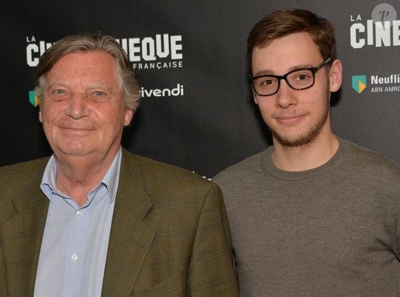 En effet, le premier court-métrage pour lequel il a travaillé, Saint Vassily, réalisé par Masha Egieva, a fait son entrée sur la plateforme de streaming Disney+.

Patrice Duhamel et son fils Raphaël à l'ouverture de la rétrospective "Vincent Lindon" à la Cinémathèque française à Paris, le 31 mai 2017.
© Ramsamy Veeren/Bestimage
