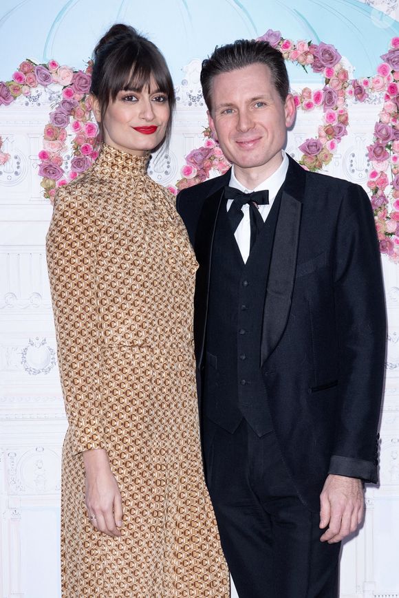 "Parfois ça me fout un peu la honte" a déclaré sans détour l'épouse d'Alex Kapranos au sujet d'une habitude prise par leur fils au média "Tipik".

Clara Luciani et Alex Kapranos assistent au 40e gala de charité de l'Arop à l'Opéra Garnier le 27 février 2020 à Paris, France. Photo by David Niviere/ABACAPRESS.COM