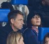 Daniel Riolo et Géraldine Maillet en tribunes du match de Ligue 1 McDonald's opposant le Paris Saint-Germain (PSG) au Racing Club de Strasbourg Alsace (4-2) au Parc des Princes à Paris, France, le 19 octobre 2024. © Cyril Moreau/Bestimage