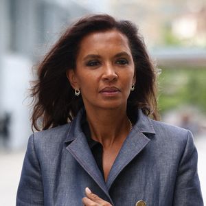 La présentatrice de télévision française Karine Le Marchand au tribunal correctionnel de Paris, dans l'enceinte du Tribunal de Paris, le 26 mai 2025. Photo de Raphaël Lafargue/ABACAPRESS.COM