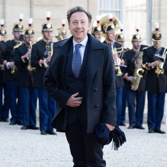 Stephane Bern se rend au palais présidentiel de l'Elysée pour assister à un dîner d'Etat en l'honneur du couple royal du Danemark, à Paris, France, le 31 mars 2025. Photo by David NIVIERE/ABACAPRESS.COM