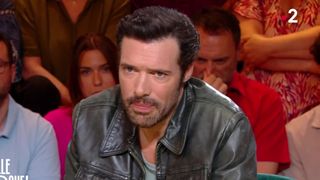 Le pardon est-il possible pour Nicolas Bedos ? Une grande comédienne prend position pour lui : "Je souhaite qu'il puisse reprendre sa place dans ce métier"