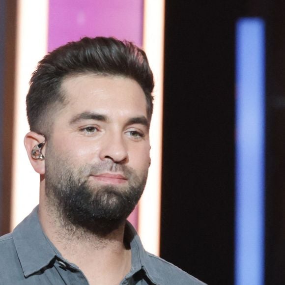 Kendji Girac se mobilise pour la 38ème édition du Téléthon dans les studios de France 2, à Paris.

Photo : Coadic Guirec / Bestimage