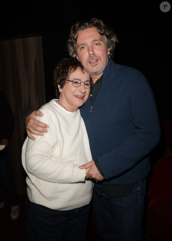 Plusieurs personnalités étaient présentes pour la soutenir lors de la première représentation.

Marie-Paule Belle et Alex Vizorek - Générale du concert de Marie-Paule Belle "Revoir et Merci" au théâtre de Passy à Paris le 19 mai 2026. © Coadic Guirec/Bestimage