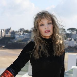 October 3, 2024, Dinard, Bretagne, France: ARIELLE DOMBASLE poses during the Emeria photocall during the 2024 Dinard British & Irish Film Festival in Dinard, France. © Mickael Chavet/ZUMA Press Wire/Bestimage