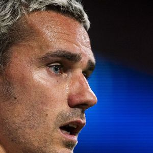 le footballeur a fondu en larmes et s’est excusé d’une « erreur » commise il y a quelques années…

UEFA Champions League - Atletico de Madrid v Arsenal FC. Antoine Griezmann de l'Atletico de Madrid pendant la Ligue des Champions 2025 2026, demi-finale, match aller.29 avril 2026 (ALTERPHOTOS/Tomas Garrido)