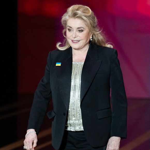 Les propriétaires ont conservé l'esprit des lieux, notamment la cuisine et les jardins historiques.

Catherine Deneuve - Cérémonie de la 50ème édition de la cérémonie des César à l'Olympia à Paris, France, le 28 février 2025 © Dominique Jacovides - Olivier Borde / Bestimage