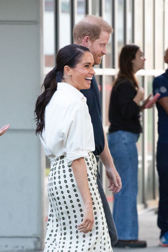 Le prince Harry et la duchesse de Sussex Meghan lors du deuxième jour de leur visite à Bogota, en Colombie, le 16 août 2024.
