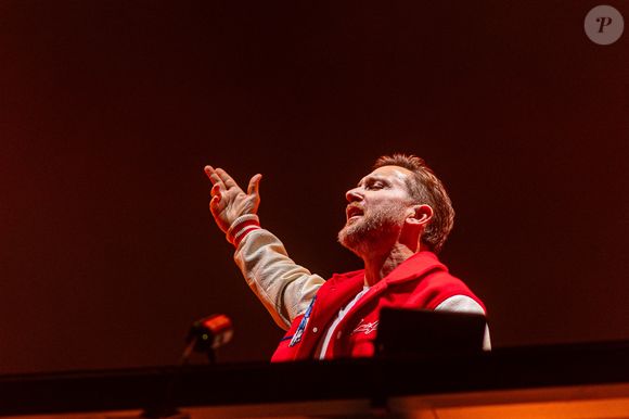 Entre la performance de Justin Bieber et celle de Sabrina Carpenter, l'ambiance était déjà électrique. Mais pour David Guetta, l'émotion ne venait pas seulement de la musique.

David Guetta au festival Lollapalooza à Berlin, le 9 et 10 septembre 2023. 

©BestImage
