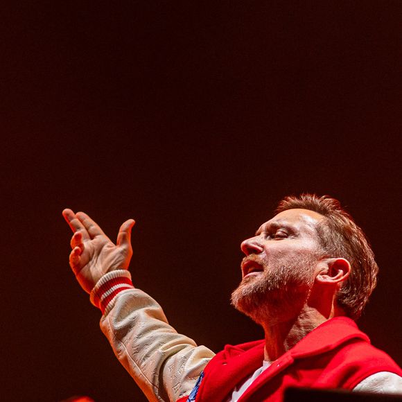 Entre la performance de Justin Bieber et celle de Sabrina Carpenter, l'ambiance était déjà électrique. Mais pour David Guetta, l'émotion ne venait pas seulement de la musique.

David Guetta au festival Lollapalooza à Berlin, le 9 et 10 septembre 2023. 

©BestImage