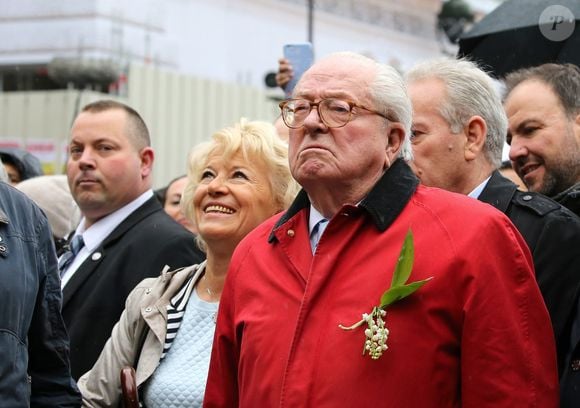 Jean-Marie Le Pen
Traditionnel défilé du Front National à l'occasion du 1er mai, avec dépôt de gerbe au pied de la statue de Jeanne d'Arc, puis discours de Marine Le Pen place de l'Opéra.
Paris, le 1er Mai 2015