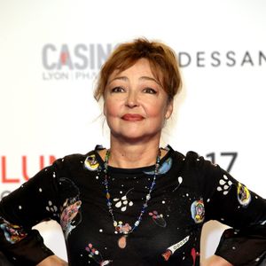 Catherine Frot - Tapis rouge de la cérémonie d'ouverture du Festival Lumière  2017 au cours de laquelle Eddy Mitchell a reçu un hommage à Lyon, le 14 Octobre 2017
© Dominique Jacovides/Bestimage