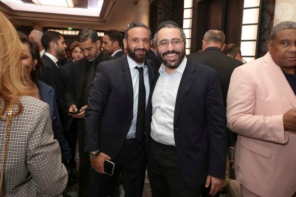 Exclusif - Cyril Hanouna, Joachim Cohen au déjeuner du Chinese Business Club, avec C.Hanouna comme invité d’honneur, à Paris, France, le 19 juin 2025. © Jack Tribeca/Bestimage