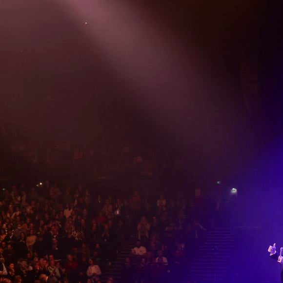 Concert d’Enrico Macias pour sa tournée La Fête Continue ! dans la salle de spectacle Le Dôme de Paris - Palais des Sports à Paris, France, le 15 mars 2025. © Jack Tribeca/Bestimage