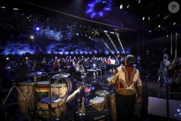 Exclusif  - Lubiana, Mehdi Kerkouche, Claire Chazal, André Manoukian, Angélique Kidjo, Keblack lors de l'enregistrement de l'émission "Le Grand Echiquier, Spéciale Afrique", présentée par C.Chazal et A.Manoukian et diffusée le 28 août 2025 sur France 2, à Paris, France, le 14 septembre 2024. © Jack Tribeca/Bestimage