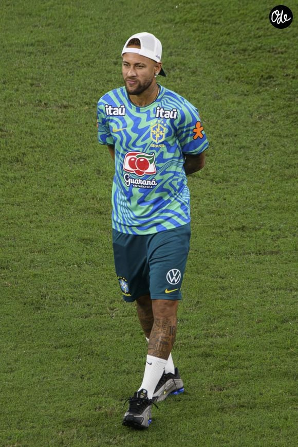 Cette boisson saine et tropicale vise principalement les jeunes de la génération Z.

RIO DE JANEIRO, BRÉSIL - 31 MAI : Neymar observe la scène avant le match amical international opposant le Brésil au Panama au stade Maracana, le 31 mai 2026 à Rio de Janeiro, au Brésil © PsnewZ / Bestimage