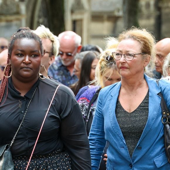 Catherine Frot aux obsèques de Dominique Frot au cimetière du Père Lachaise à Paris, France, le 21 août 2026. © enis Guignebourg/Bestimage