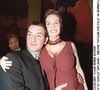 Et lui avec Gaëlle Demars, la mère de ses fils Jules et Simon
Archives - Jean Dujardin et Gaëlle Demars au Barrio Latino le 22 mars 2001. OLIVIER BORDE / BESTIMAGE