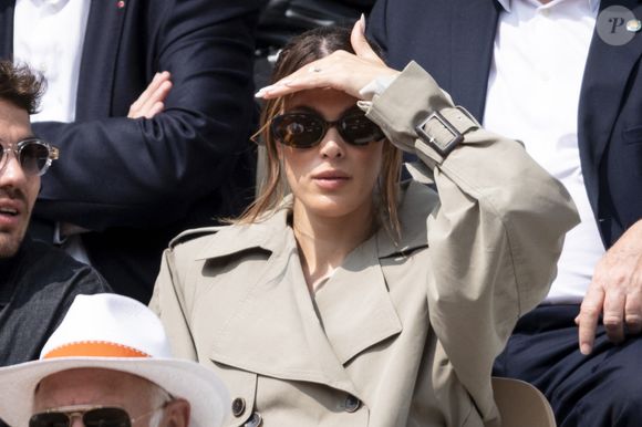 "Un spectacle magique" selon Iris Mittenaere !

Iris Mittenaere en tribunes lors de la finale messieurs des Internationaux de France de Tennis de Roland Garros 2025 (jour 15), à Paris, France, le 8 juin 2025. © Cyril Moreau/Bestimage