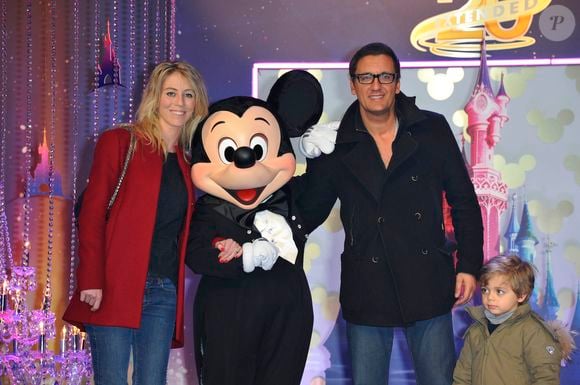 Dany Brillant avec sa femme Nathalie et leur fils - Prolongation du 20eme anniversaire de Disneyland Paris, le 23 mars 2013.