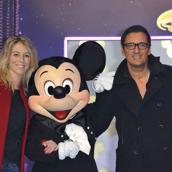 Dany Brillant avec sa femme Nathalie et leur fils - Prolongation du 20eme anniversaire de Disneyland Paris, le 23 mars 2013.
