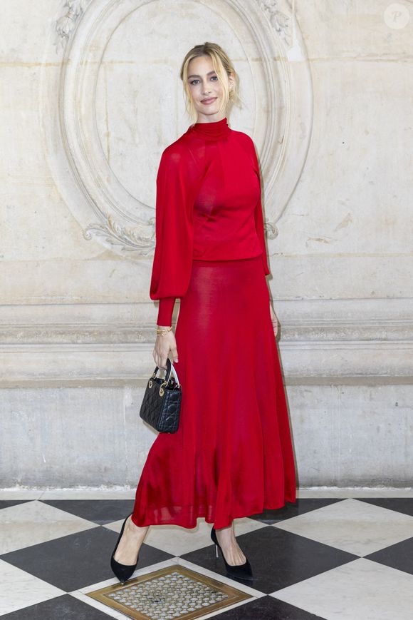 Mari de Beatrice Borromeo qui, dans quelques semaines, pourrait bien lui apporter la plus belle des récompenses… 


Beatrice Borromeo au photocall du défilé de mode Christian Dior Haute-Couture automne-hiver 2024/2025 lors de la Fashion Week de Paris, France, le 24 juin 2024. © Olivier Borde/Bestimage