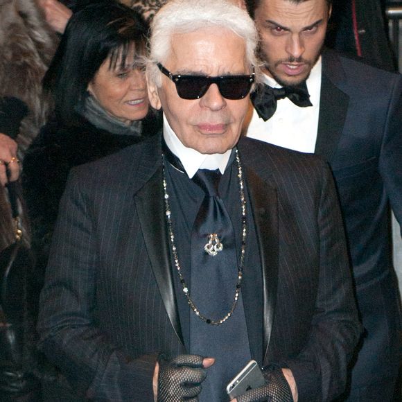 Karl Lagerfeld a vécu plusieurs années dans cette villa, qui est aujourd'hui disponible à la location entre 15 000 et 45 000 euros la nuit, pour une durée minimale d'une semaine.

Karl Lagerfeld lors de la soirée "Karl Lagerfeld's boat" à New York, le 30 mars 2015. Agence / Bestimage