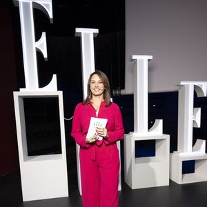 Julia Vignali lors de la soirée des 80 ans du Elle Magazine au Quai Branly à Paris le 10 décembre 2025. Pierre Perusseau / Bestimage