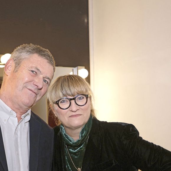 Elle a confié avoir vendu plusieurs de ses appartements pour s'offrir un moulin corse du XVIIe siècle où elle vit avec son mari Stéphane Bachot.

Portrait de Christine Bravo avec son mari Stéphane Bachot à Paris, le 16 janvier 2023.

© Cédric Perrin/Bestimage