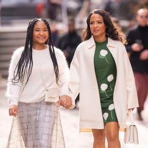 La maman de Violet, Isaiah et Kenna a expliqué que l'examen demandait une vraie immersion.

Christina Milian et Violet Madison, sa fille aînée au défilé Akris "Collection Prêt-à-Porter Automne/Hiver 2025-2026" lors de la Fashion Week de Paris (PFW), le 9 mars 2025

©Pierre Perusseau / Tiziano da Silva / Bestimage