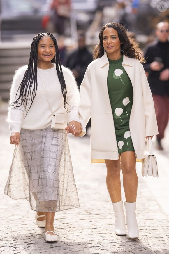 La maman de Violet, Isaiah et Kenna a expliqué que l'examen demandait une vraie immersion.

Christina Milian et Violet Madison, sa fille aînée au défilé Akris "Collection Prêt-à-Porter Automne/Hiver 2025-2026" lors de la Fashion Week de Paris (PFW), le 9 mars 2025

©Pierre Perusseau / Tiziano da Silva / Bestimage
