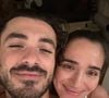 La future maman confie avoir traversé un premier trimestre très difficile, marqué par de fortes nausées.
Margaux Lignel, la femme d'Arnaud Bonet, a publié de nombreuses photos de l'annonce de sa grossesse sur Instagram.