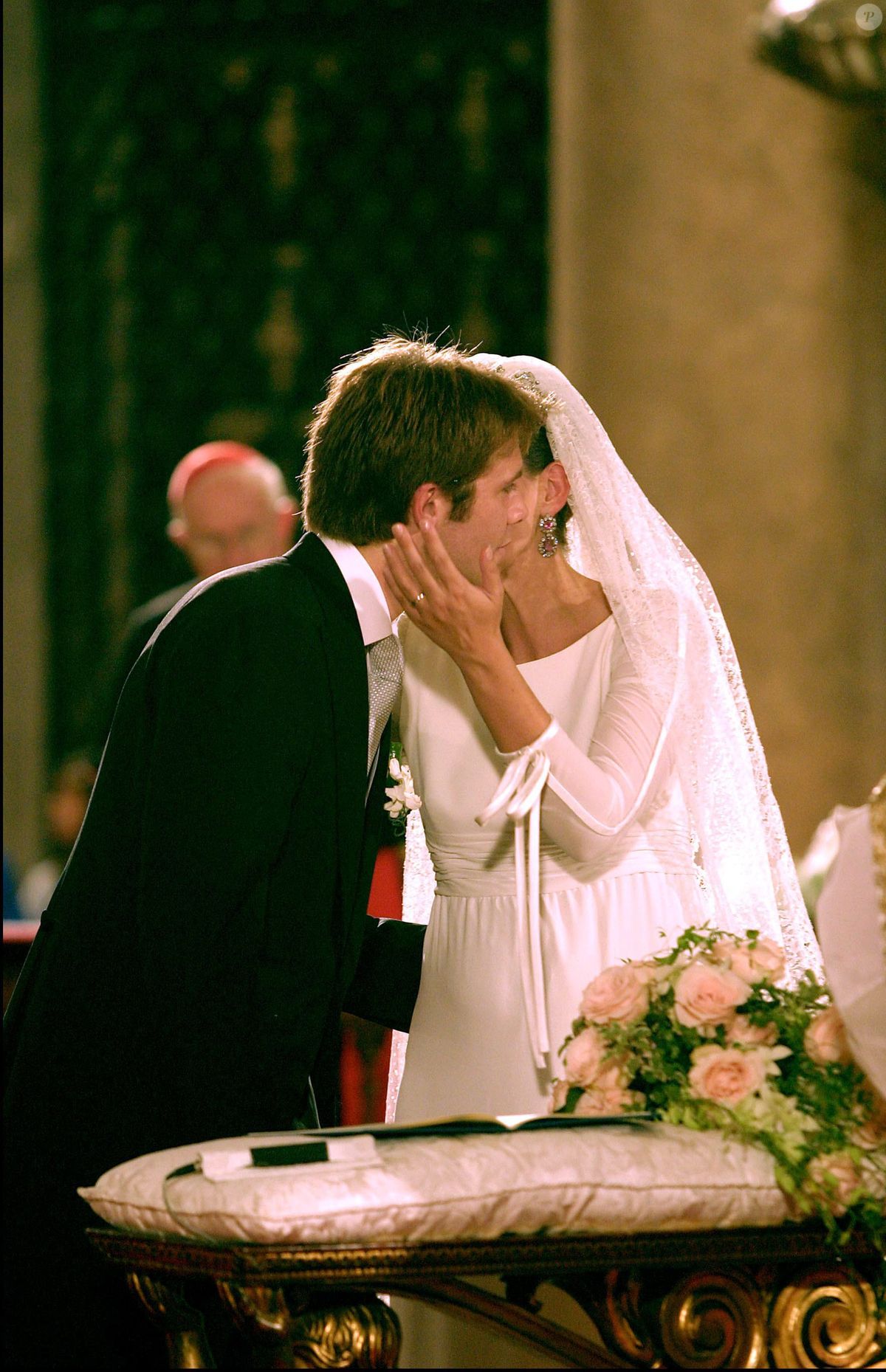 Photo : Mariage du prince Emmanuel-Philibert de Savoie et de Clotilde Courau  à la basilique Sainte-Marie-des-Anges à Rome le 25 septembre 2003 © AGENCE  / BESTIMAGE - Purepeople