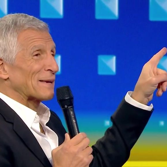 Benoît de "N'oubliez pas les paroles" présente sa soeur, dans l'émission du 8 janvier 2025