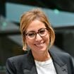 "Elle en rêve" : Une nouvelle vie pour Léa Salamé, loin du 20 heures et bien plus proche de son compagnon Raphaël Glucksmann ?