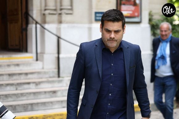 Matthieu Lartot lors de la cérémonie funéraire de Daniel Bilalian à l'église Saint-Pierre de Neuilly-sur-Seine, près de Paris, en France, le 22 mai 2025. Le journaliste, présentateur de journal télévisé et animateur de télévision français Daniel Bilalian est décédé le 14 mai 2025 à l'âge de 78 ans. Photo de Raphaël Lafargue/ABACAPRESS.COM