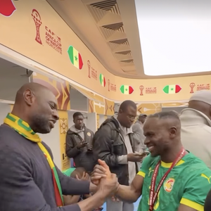 Omar Sy assiste au sacre du Sénégal à la finale de la CAN