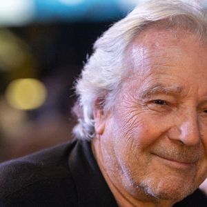 "Si je n'avais pas arrêté, on ne se parlerait plus. Je me serais tiré une balle dans la tête", a-t-il affirmé à la radio. 

Le comédien Pierre Arditi au festival Cinéroman de Nice lors de l'avant-première du film "Maestro" de Bruno Chiche. le 9 octobre 2022. Photo : Lucie Choquet / ABACAPRESS.COM