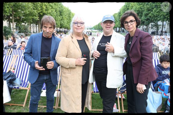 Exclusif - Rachida Dati assiste à la soirée de clôture de la 23e édition du Festival du 7e Art dans le 7e, suivi de la projection d' "Un p'tit truc en plus", en présence notamment d'Arnaud Toupense, l'un des comédiens. Paris, Place Vauban. Le 6 juin 2025. © Alain Guizard / Bestimage