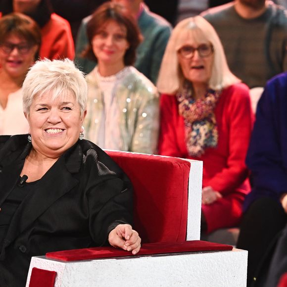 Exclusif - Mimie Mathy et Michel Drucker - Enregistrement de l'émission Vivement dimanche au studio Rive Gauche à Paris, présentée par Michel Drucker et diffusée le 9 février sur France 3. © Guillaume Gaffiot/Bestimage