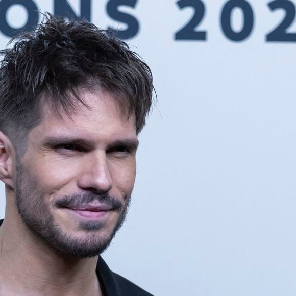 Une preuve supplémentaire que leur histoire s’inscrit dans la durée.

François Civil - Photocall du dîner des Révélations César 2026 à l'Elysée Montmartre à Paris, France, le 19 janvier 2026. © Olivier Borde / Bestimage