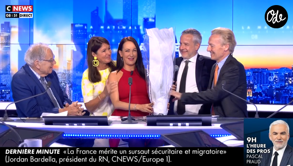 Alexandra Blanc quitte CNews quelques mois pour congé maternité.