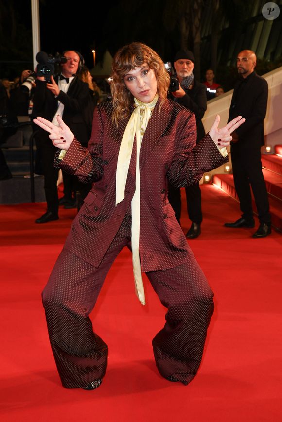 Daphné Bürki - Montée des marches du film « La femme la plus riche du monde » lors du 78ème Festival International du Film de Cannes, au Palais des Festivals à Cannes. Le 18 mai 2025
© Jacovides-Moreau / Bestimage