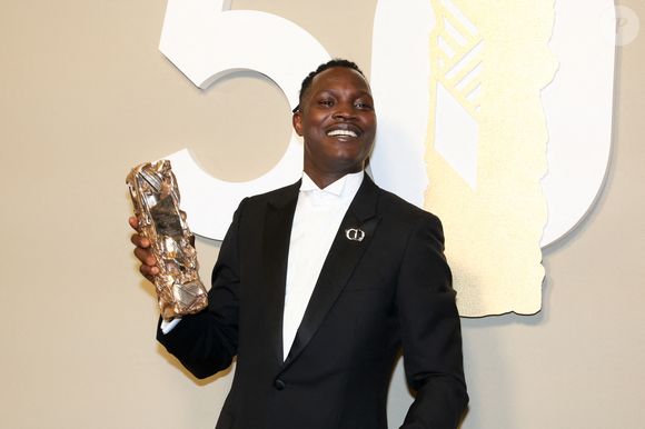 Abou Sangare, Le César De La Meilleure Révélation Masculine Dans L'histoire De Souleymane - Photocall des lauréats (pressroom) de la 50ème cérémonie des César à l'Olympia à Paris le 28 février 2025

© Dominique Jacovides / Olivier Borde / Bestimage