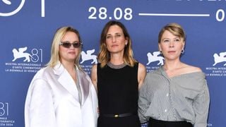 "J'ai vécu la précarité..." : Une célèbre actrice française raconte son isolement dans un département peu peuplé où elle vit toujours