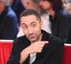 Le célèbre médecin Jimmy Mohamed alerte sur les pièges invisibles liés à certaines paires et à notre comportement d'enfilage au quotidien.

Exclusif - Jimmy Mohamed - Enregistrement de l'émission "Vivement dimanche".  

© Guillaume Gaffiot / Bestimage
