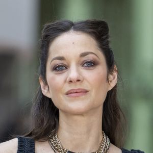 Marion Cotillard révèle cette chose qu’elle déteste dans son métier

Marion Cotillard au défilé Chanel au Grand Palais, "Collection Haute Couture Printemps/Eté" lors de la Fashion Week de Paris. 
© Olivier Borde / Bestimage