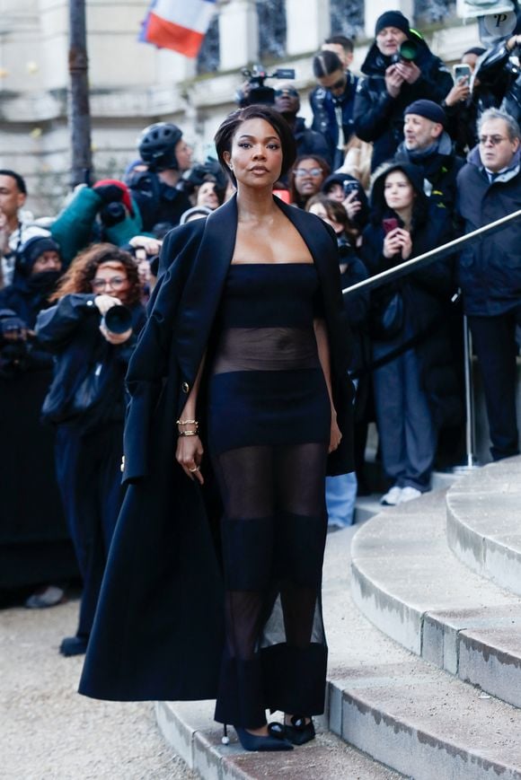 Gabrielle Union au défilé Schiaparelli "Collection Haute Couture Printemps/Eté 2025" lors de la Fashion Week de Paris (PFW) au Petit Palais le 27 janvier 2025. © Christophe Clovis / Bestimage
