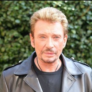 "C'était quelqu'un de très authentique, de très vrai, de très sincère", a premièrement déclaré le réalisateur au sujet du défunt chanteur

Johnny Hallyday à Milan en Italie.
Crédit : DANIEL ANGELI / BESTIMAGE